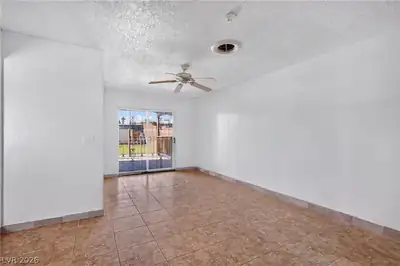 3421 Lillis Circle, North Las Vegas, NV 89030 Living Room