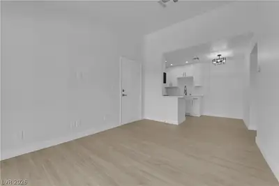5111 Lindell Road 202, Las Vegas, NV 89118 Living Room