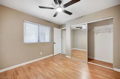 2191 Pinetop Lane 104, Las Vegas, NV 89119 Bedroom