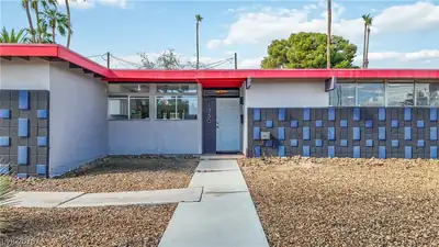 1730 Chippewa Drive, Las Vegas, NV 89169 Front of Structure