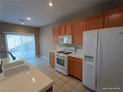 9742 THISTLE DEW Avenue 0, Las Vegas, NV 89148 Kitchen