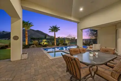 1 Camino Barcelona Place, Henderson, NV 89011 Patio