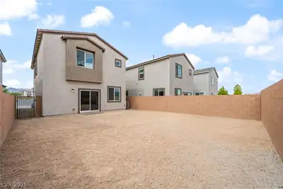 9568 Sagebrush Grove Street, Las Vegas, NV 89178 Yard