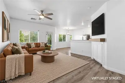 2204 Spartan View Court, Las Vegas, NV 89123 Living Room