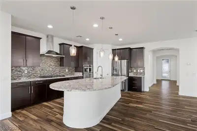 9982 Peaceful Peaks Avenue, Las Vegas