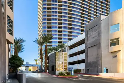 4525 Dean Martin 3009, Las Vegas, NV 89103 Front of Structure