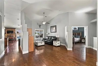 5609 Great Gorge Court, Las Vegas, NV 89149 Living Room
