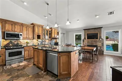 5609 Great Gorge Court, Las Vegas, NV 89149 Kitchen