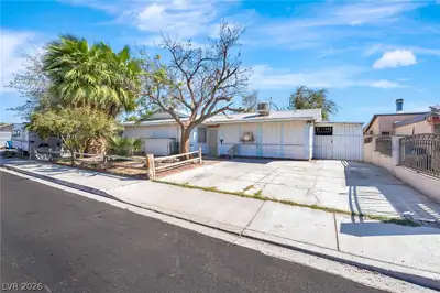 428 Bolsa Drive, Las Vegas, NV 89110 