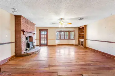 428 Bolsa Drive, Las Vegas, NV 89110 