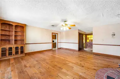 428 Bolsa Drive, Las Vegas, NV 89110 