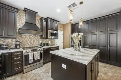 3040 Stratmoor Hills Avenue, Henderson, NV 89052 