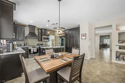 3040 Stratmoor Hills Avenue, Henderson, NV 89052 