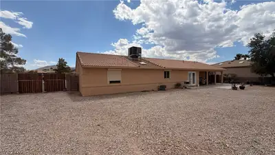 1560 Arabian Drive, Henderson, NV 89002 Back of Structure