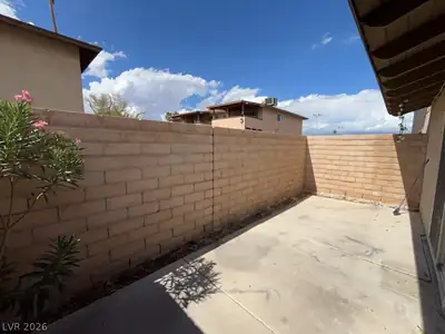 2658 Kline Circle 2, Las Vegas, NV 89121 Patio