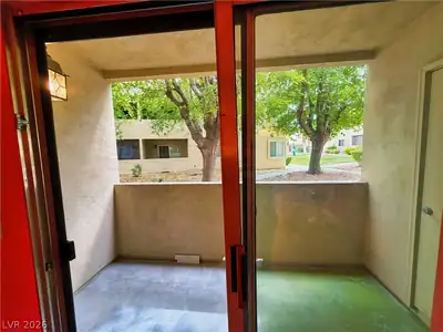 1852 North Decatur Boulevard 101 Patio