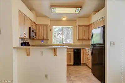 923 Chaps Circle, Henderson, NV 89002 Kitchen