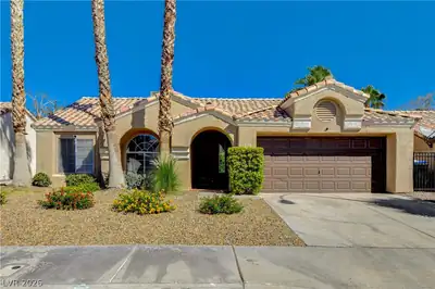 923 Chaps Circle, Henderson, NV 89002 Front of Structure