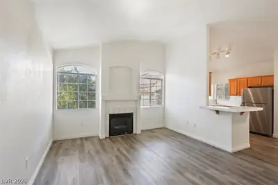 1830 Buffalo Drive 2077 Living Room