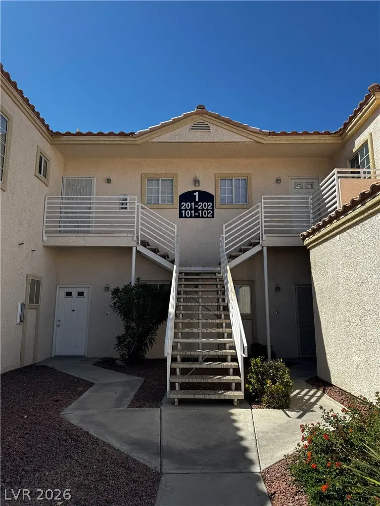 1900 North Torrey Pines Drive 101, Las Vegas, NV 89108