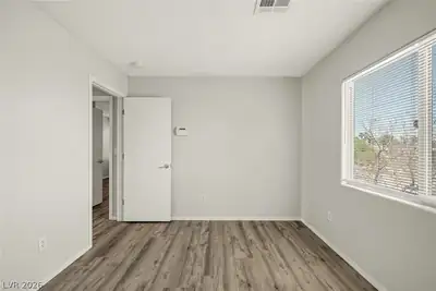 5244 Tipper Avenue, Las Vegas, NV 89122 Bedroom