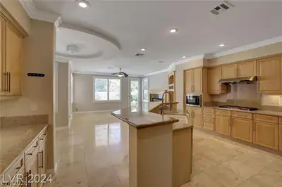 9512 Rocky Cliff Place, Las Vegas, NV 89144 Kitchen