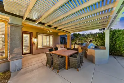 2850 Kensingpark Court, Henderson, NV 89052 Patio