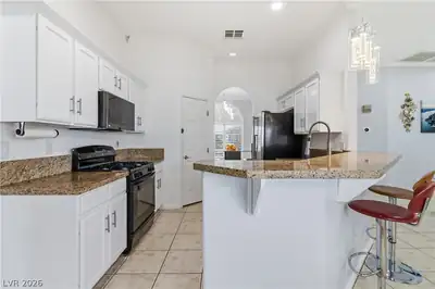 1175 Calico Ridge Drive, Henderson, NV 89011 Kitchen