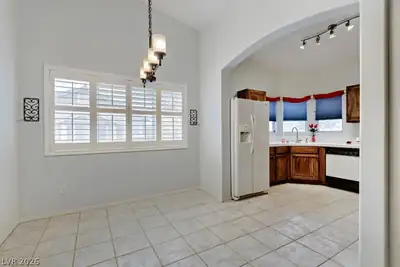 2152 Jasper Bluff Street 202, Las Vegas, NV 89117 Dining Area