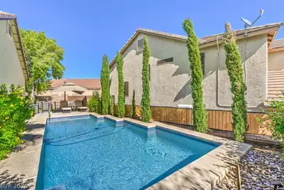 718 Pacific Cascades Drive, Henderson, NV 89012 