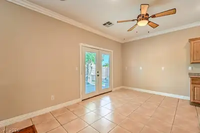 718 Pacific Cascades Drive, Henderson, NV 89012 