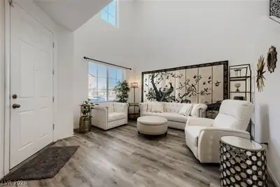 109 Spur Ranch Avenue, North Las Vegas, NV 89032 Living Room