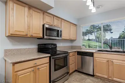 3127 Bel Air Drive, Las Vegas, NV 89109 Kitchen