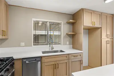 3424 Jewel Cave Drive Kitchen