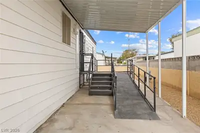 3424 Jewel Cave Drive Patio