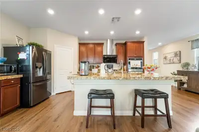 7237 Pazienza Avenue, Las Vegas, NV 89113 Kitchen