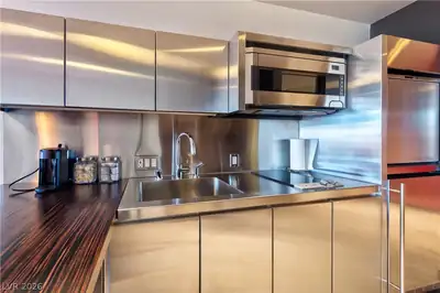 4381 West Flamingo Road 3507, Las Vegas, NV 89103 Kitchen
