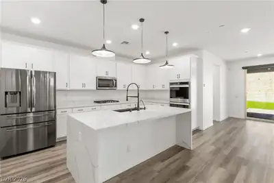 343 Black Turnstone Court, Las Vegas, NV 89138 Kitchen