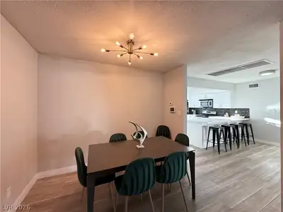 1526 East Twain Avenue, Las Vegas, NV 89169 Dining Area