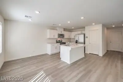 3532 Via Lucca Avenue, Las Vegas, NV 89141 Kitchen