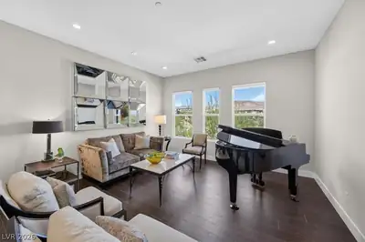 11280 Granite Ridge Drive 1048, Las Vegas, NV 89135 Living Room
