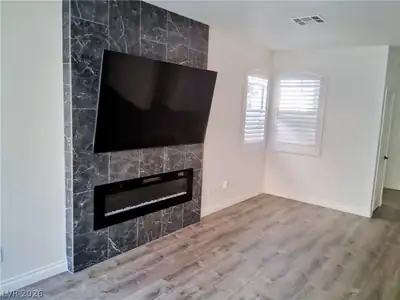 9116 Kings Town Avenue, Las Vegas, NV 89145 Living Room