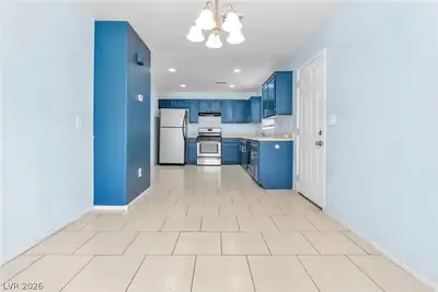 5178 Paradise Skies Avenue, Las Vegas, NV 89156 Dining Area