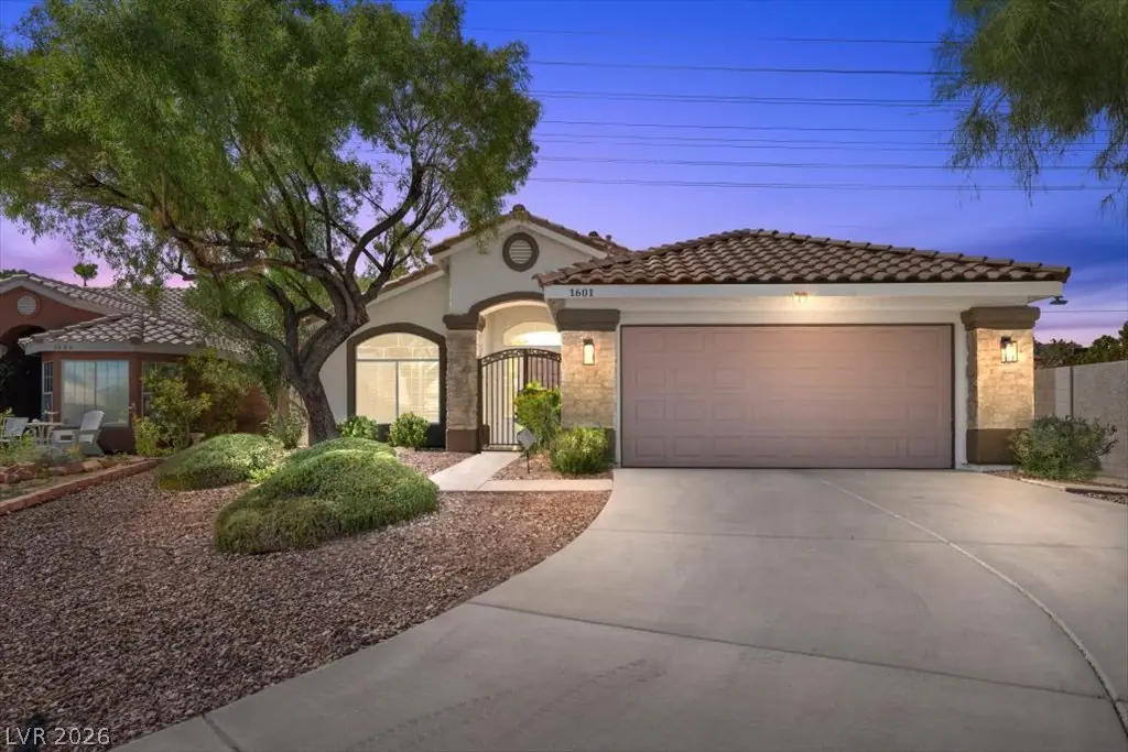 1601 Diamond Oaks Court