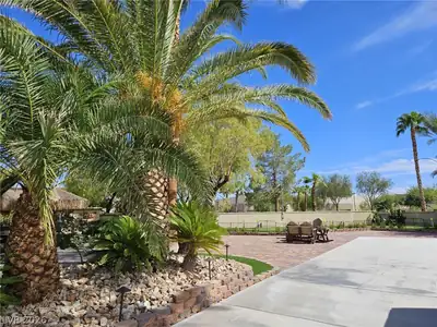 8175 Arville Street 33, Las Vegas, NV 89139 Patio