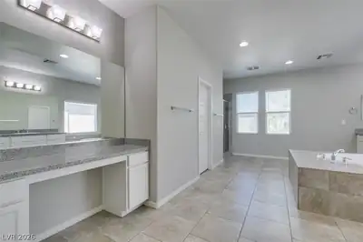 8575 Old Daylily Lane, Las Vegas, NV 89113 Primary Bathroom