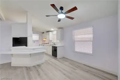 5842 Sassy Rose Drive, Las Vegas, NV 89122 