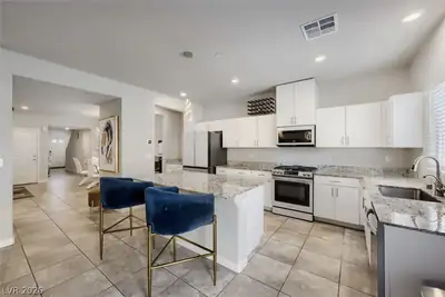 7133 Liberty Landing Street, Las Vegas, NV 89166 Kitchen
