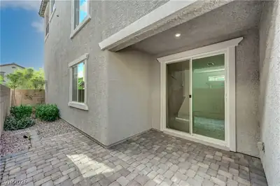 10610 Sariah Skye Avenue Patio