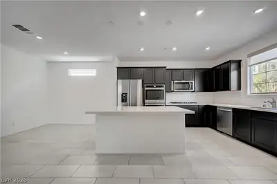 10610 Sariah Skye Avenue Kitchen